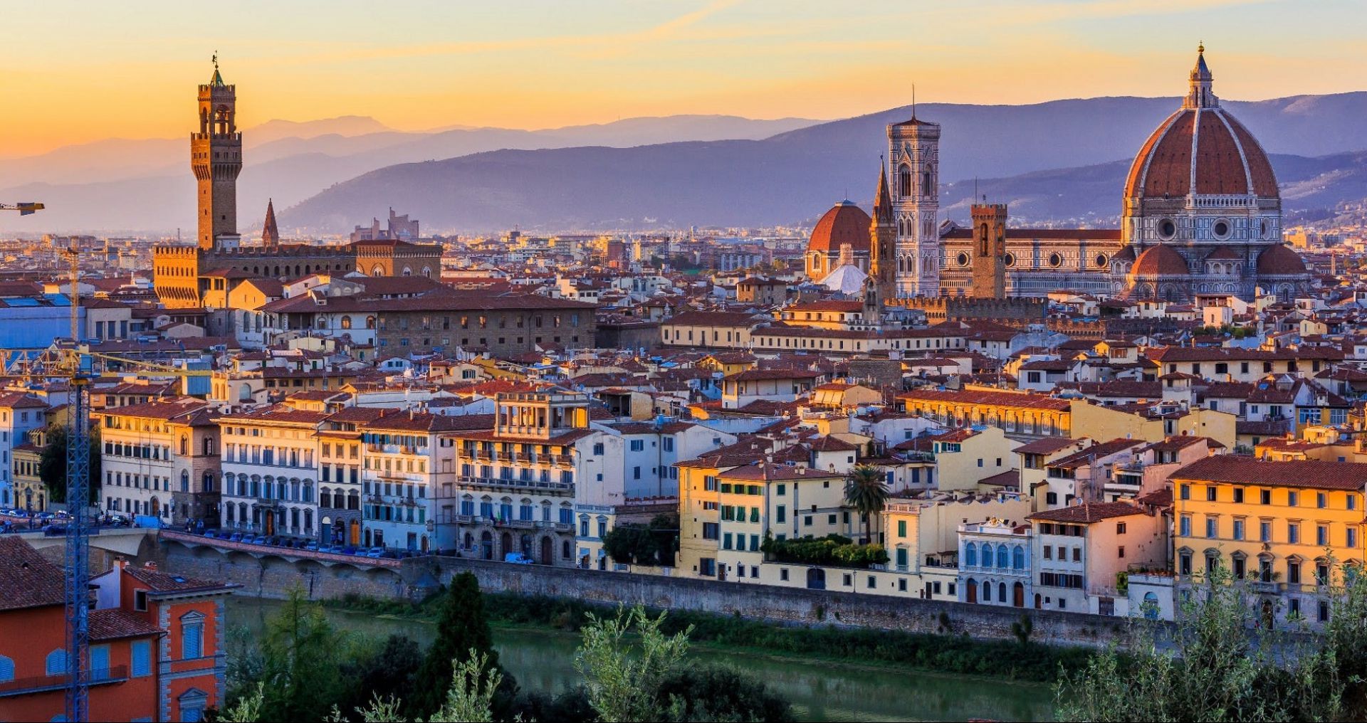 Cúpula do Duomo de Florença ao entardecer