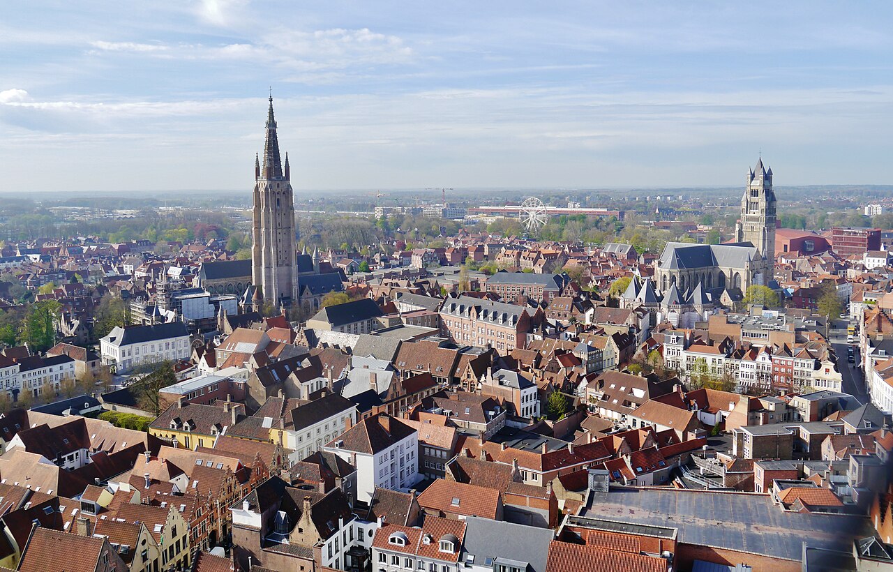 Canais e telhados medievais de Bruges